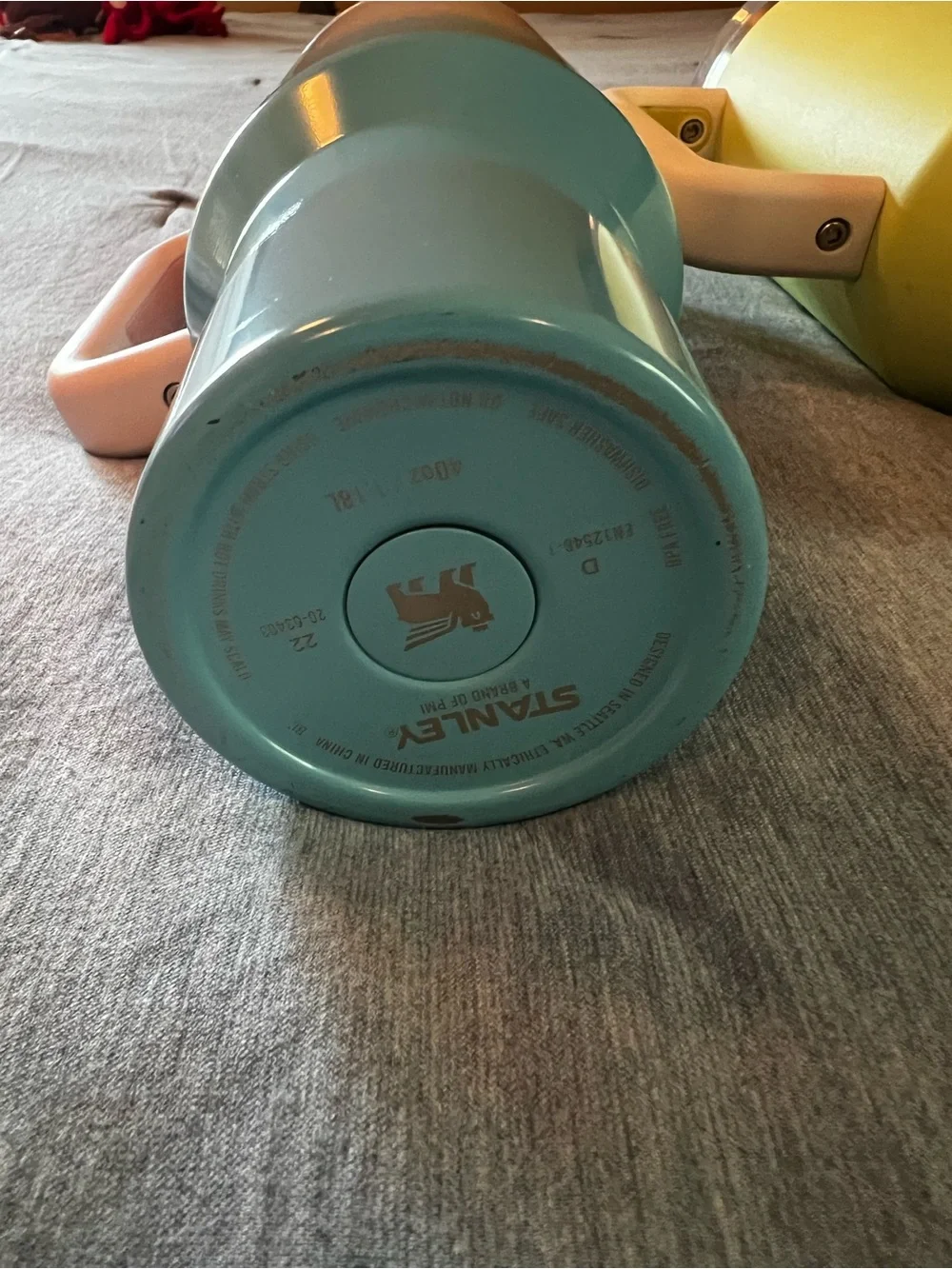 Two Stanley 40 oz. Vessels - Picture 3 of 5